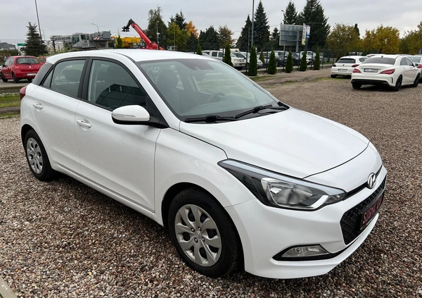 Hyundai i20 cena 33900 przebieg: 168000, rok produkcji 2017 z Goleniów małe 742